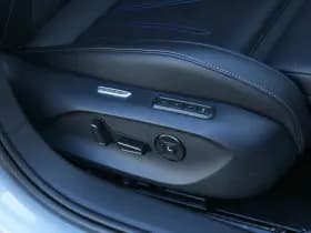 Volkswagen Passat thumbnail 16