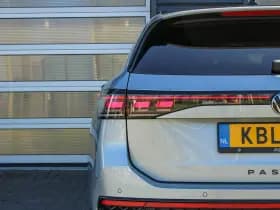 Volkswagen Passat thumbnail 37