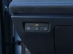 Volkswagen Passat thumbnail 51
