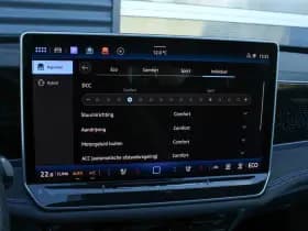 Volkswagen Passat thumbnail 61