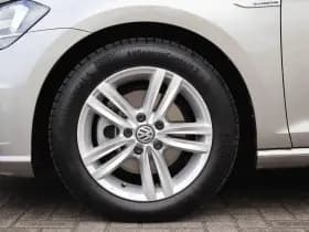 Volkswagen Golf thumbnail 14