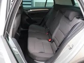 Volkswagen Golf thumbnail 19