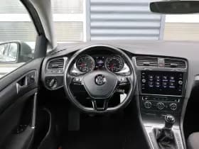 Volkswagen Golf thumbnail 20