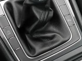 Volkswagen Golf thumbnail 47
