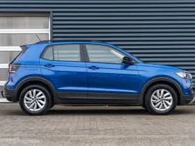 Volkswagen T-Cross thumbnail 3