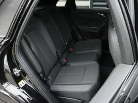 Audi Q3 thumbnail 32