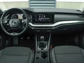 Škoda Octavia thumbnail 5