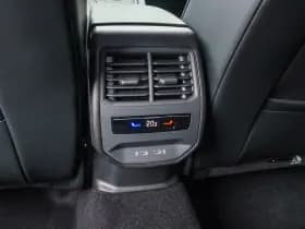 SEAT Leon Sportstourer thumbnail 34