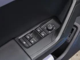 SEAT Leon Sportstourer thumbnail 32