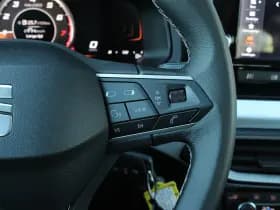 SEAT Arona thumbnail 26