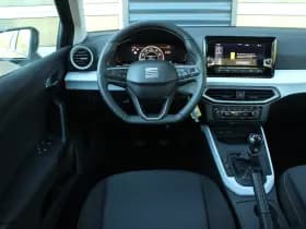SEAT Arona thumbnail 38