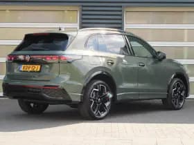 Volkswagen Tiguan thumbnail 2