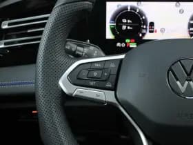 Volkswagen Tiguan thumbnail 26