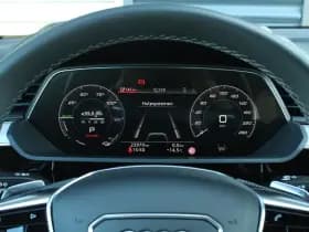 Audi Q8 e-tron thumbnail 28