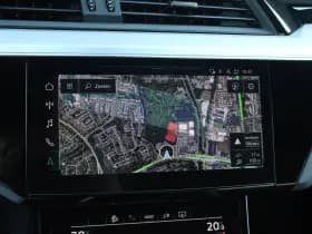 Audi Q8 e-tron thumbnail 30