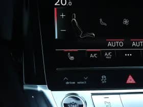 Audi Q8 e-tron thumbnail 36