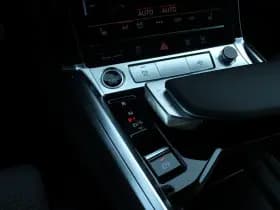 Audi Q8 e-tron thumbnail 37