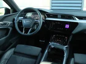 Audi Q8 e-tron thumbnail 42