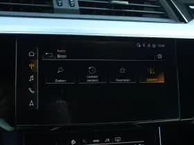 Audi Q8 e-tron thumbnail 59