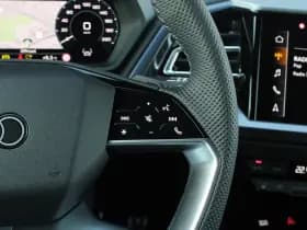 Audi Q4 e-tron thumbnail 34