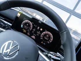Volkswagen T-Roc thumbnail 24