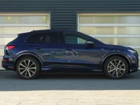 Audi Q4 e-tron thumbnail 3