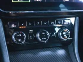 Škoda Superb thumbnail 37