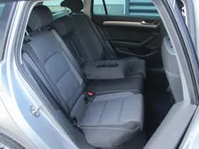 Volkswagen Passat thumbnail 18