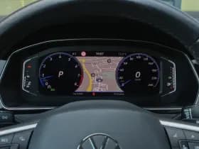 Volkswagen Passat thumbnail 25