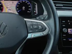 Volkswagen Passat thumbnail 27