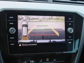 Volkswagen Passat thumbnail 30