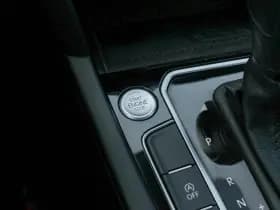 Volkswagen Passat thumbnail 44