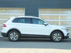Volkswagen Tiguan thumbnail 3