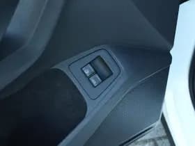 Volkswagen Tiguan thumbnail 47