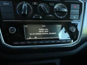 Volkswagen Up! thumbnail 30