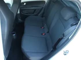Volkswagen Up! thumbnail 35