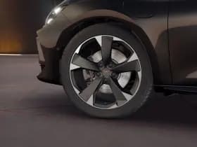 CUPRA Leon thumbnail 5