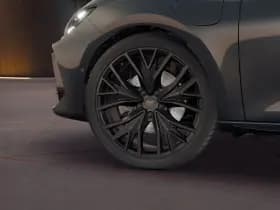 CUPRA Leon thumbnail 5