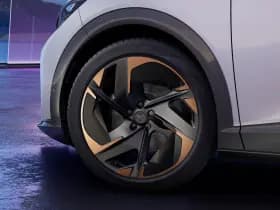 CUPRA Tavascan thumbnail 5