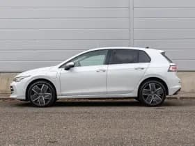 Volkswagen Golf thumbnail 12
