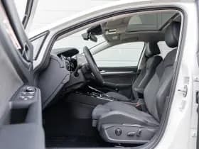 Volkswagen Golf thumbnail 13