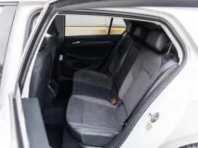 Volkswagen Golf thumbnail 16