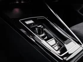Volkswagen Golf thumbnail 26
