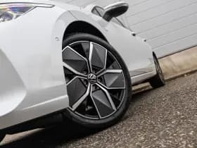 Volkswagen Golf thumbnail 28