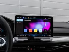 Volkswagen Golf thumbnail 36