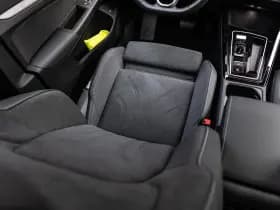 Volkswagen Golf thumbnail 44