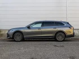 Volkswagen Passat thumbnail 12