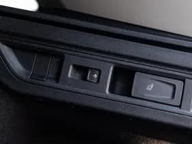 Volkswagen Passat thumbnail 21