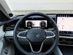 Volkswagen Passat thumbnail 28