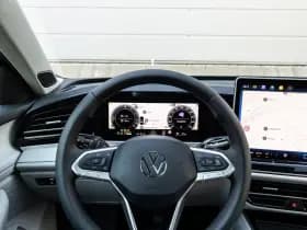 Volkswagen Passat thumbnail 29